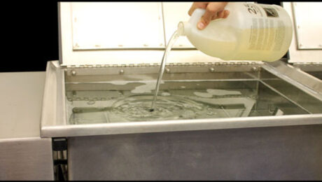 How-to-Choose-the-Right-Ultrasonic-Cleaning-Solution