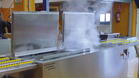 Why-Does-an-Ultrasonic-Cleaner-Have-a-Heater